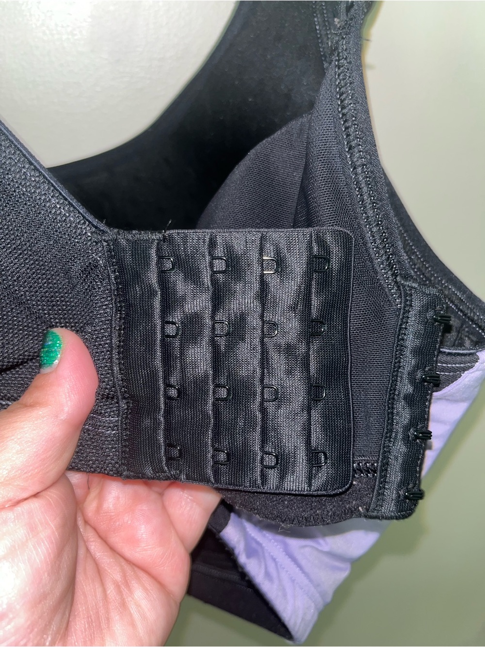 Livi Lane Bryant Max Support Wicking Underwire Sports Bra Size 42G Purple EUC - Picture 6 of 7